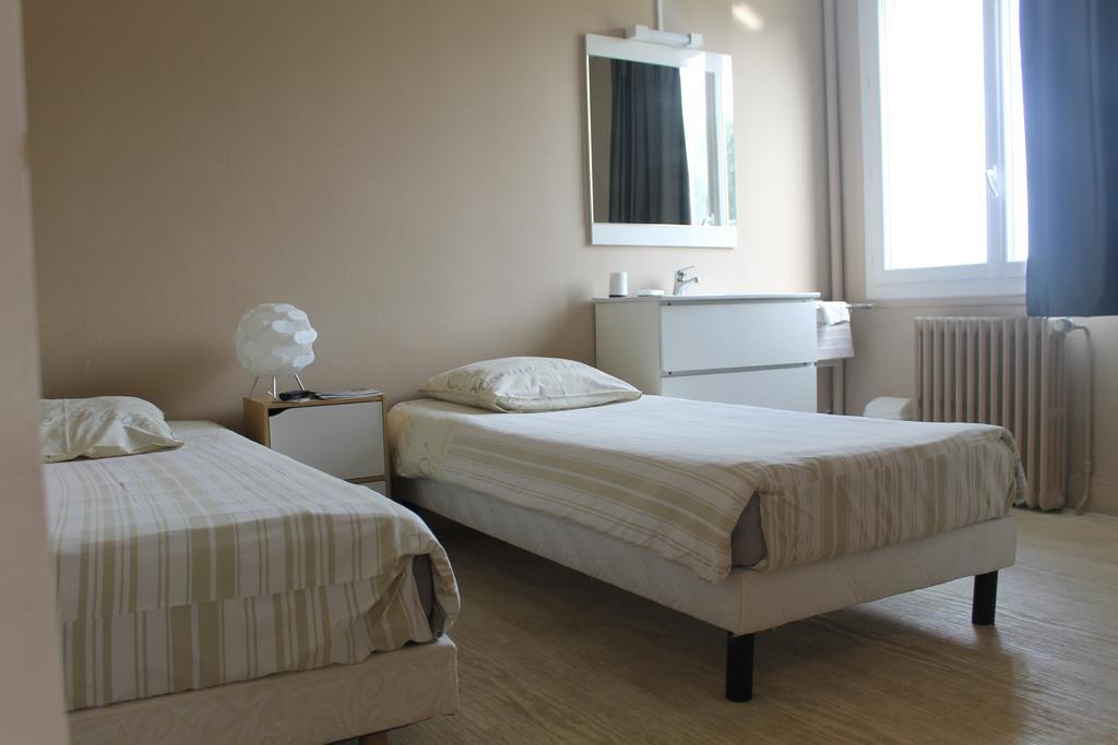 Le Bellevue Lisieux Hotell Eksteriør bilde